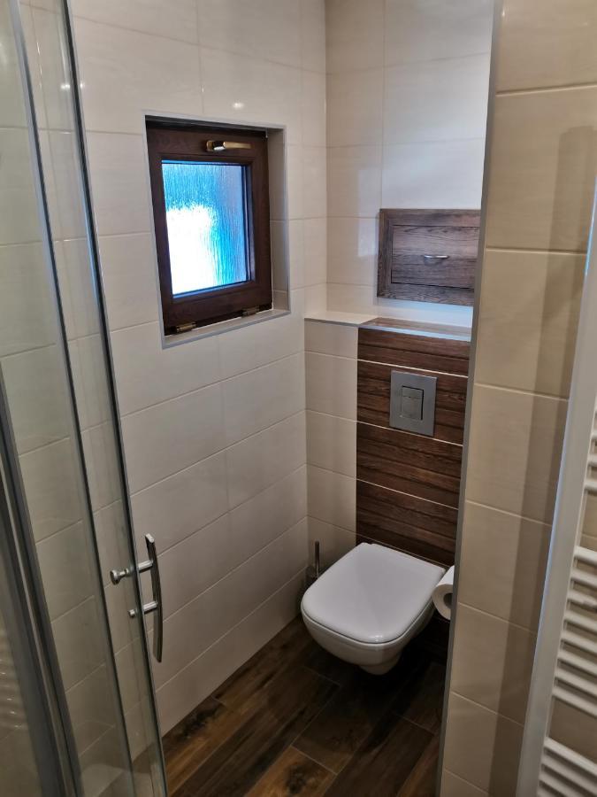 Chata Osmicka Zlaté Hory Buitenkant foto